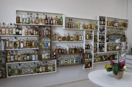 O Centro de Referência tem como objetivo aprimorar a produção da cachaça em Minas (Pedro