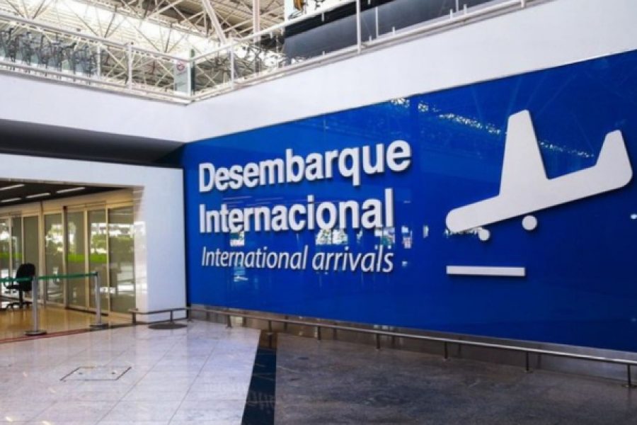 Dimensões personalizadas 600x407 px
