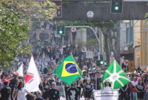Dimensões personalizadas 600x407 px (9)