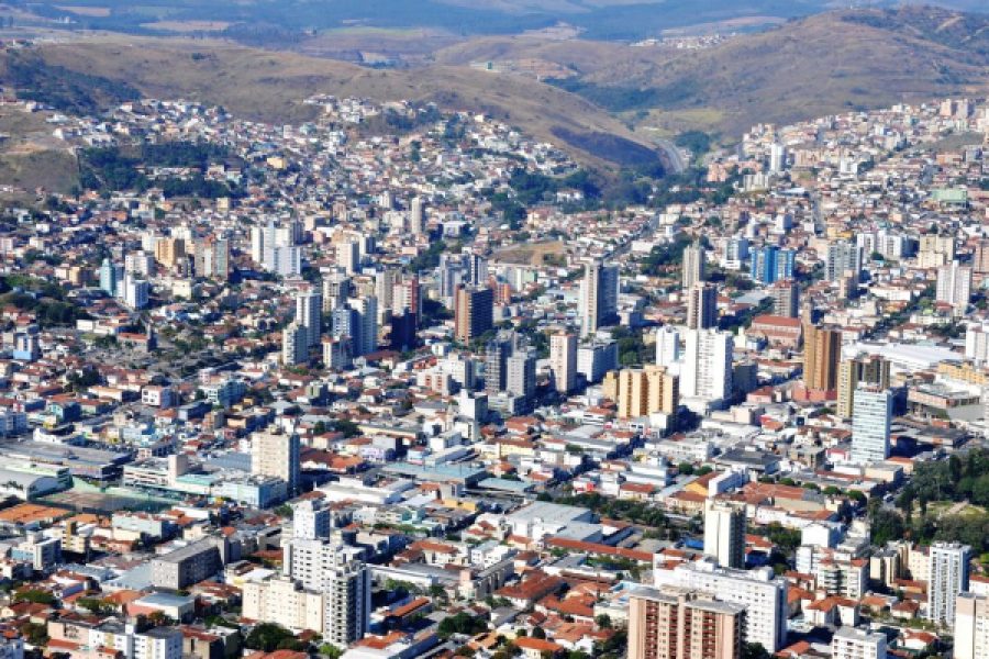 Dimensões personalizadas 600x407 px