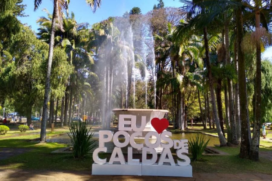 FERIADO_8