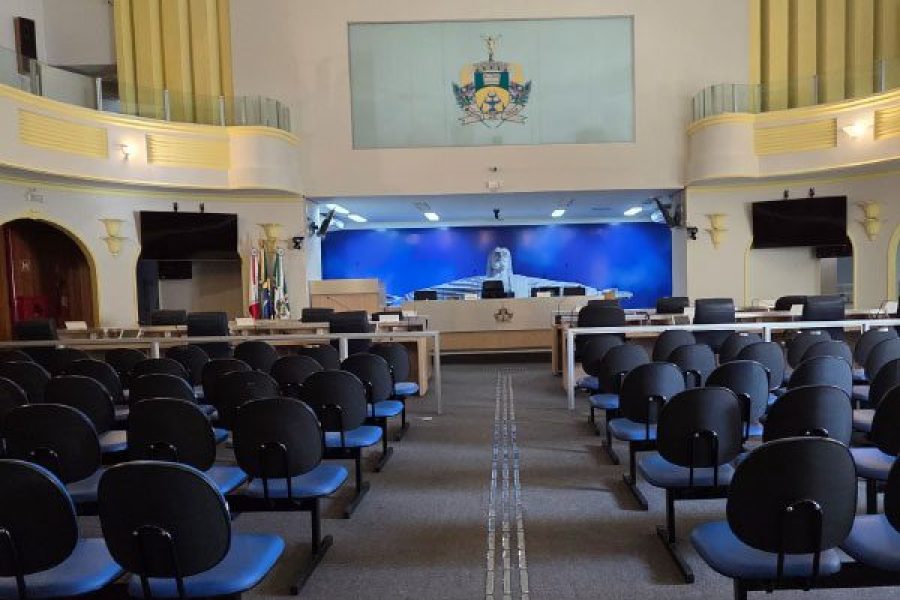 FOTO-camara-realiza-sessao-solene-para-entrega-da-medalha-do-merito-legislativo-sao-lucas-16-20-36