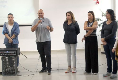 FOTO-encontro-fortalece-associacoes-esportivas-e-orienta-sobre-projetos-e-parcerias-com-o-poder-publico-20-03-26