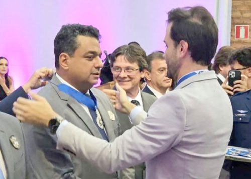 foto-prefeito-vice-medalha-santos-dumont-21-11-2025