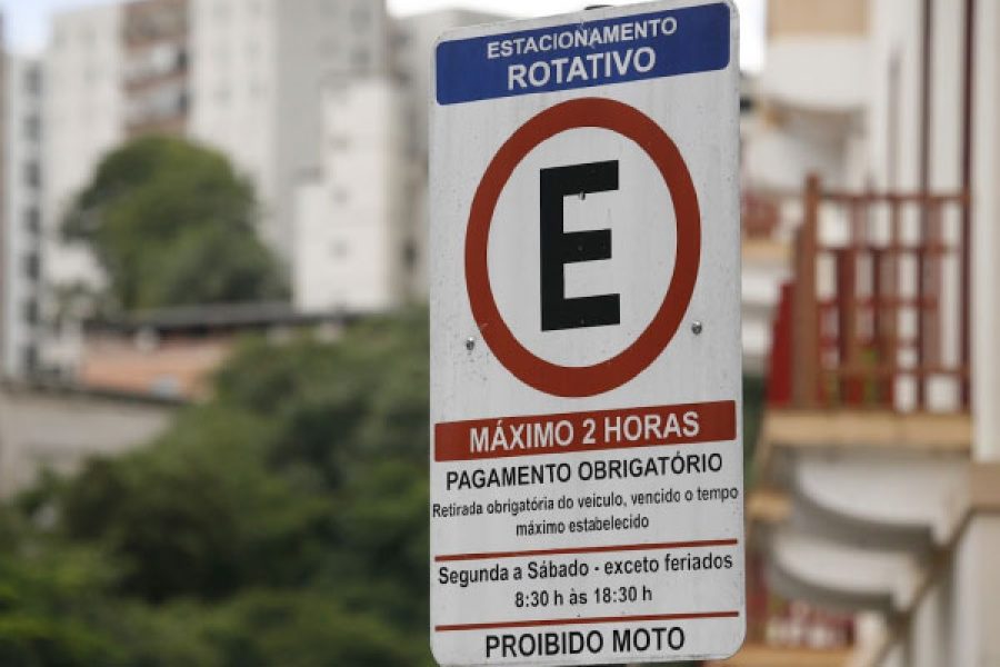 FOTO-prefeitura-prorroga-contrato-da-zona-azul-por-mais-cinco-anos-26-02-26