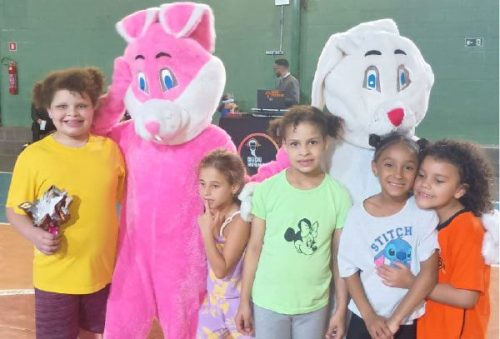 FOTO-projeto-judoca-para-a-vida-promove-festa-de-pascoa-com-caca-aos-ovos-e-integracao-entre-criancas-02-04-26