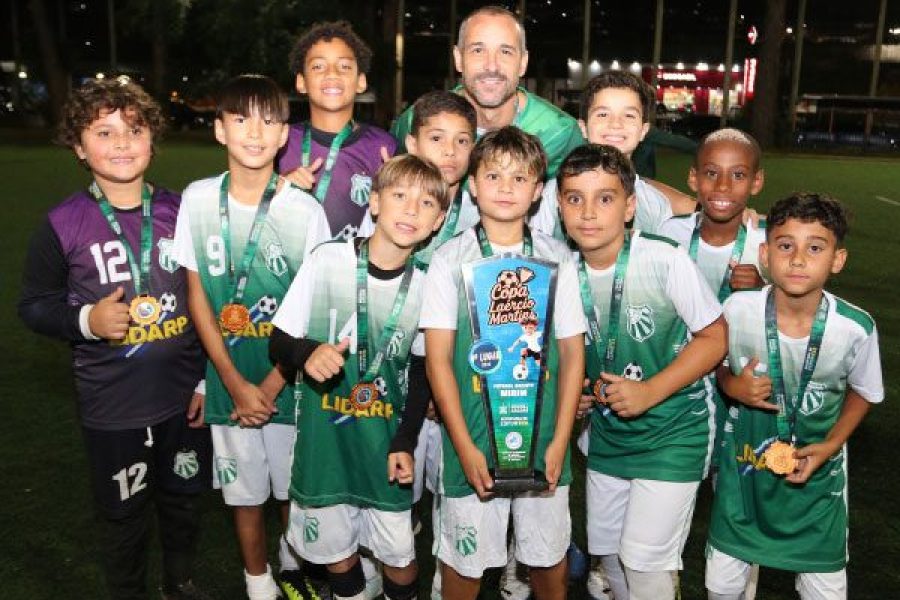 FOTO-veterana-e-a-quarta-forca-da-copa-laercio-otavio-martins-de-futebol-society-mirim-15-04-26