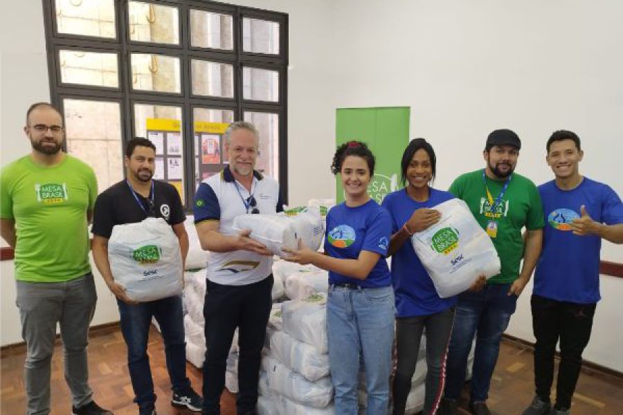 SINDICOMERCIO E SESC mesa Brasil