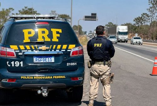 foto-prf-feriado-30-04-2026