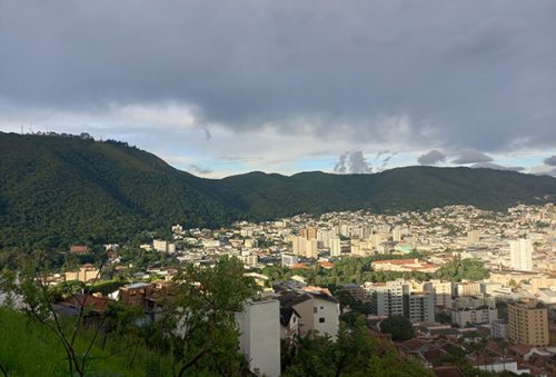 Untitled-chuva-3