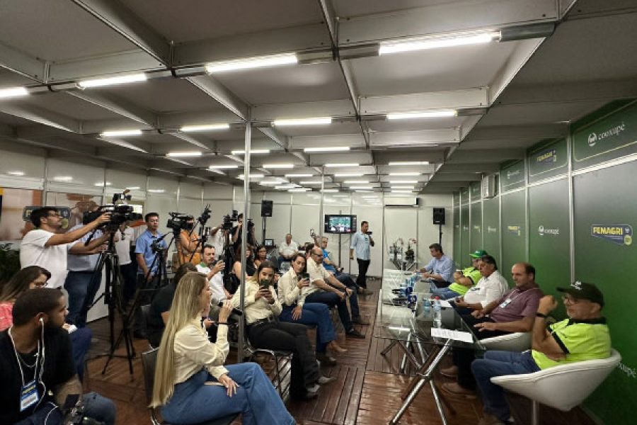 coletiva_21