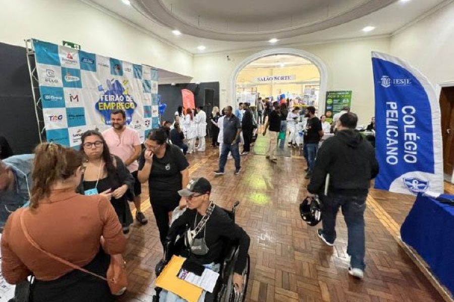 foto-2o-feirao-de-emprego-acontece-nesta-quinta-com-mais-de-600-vagas-e-28-empresas-participantes-07-10-26