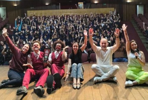 foto-35a-edicao-do-festival-estudantil-de-teatro-comeca-com-homenagem-a-bia-camara-19-10-26