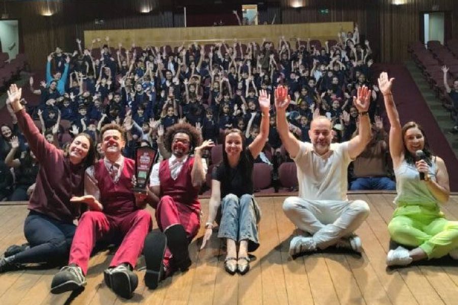 foto-35a-edicao-do-festival-estudantil-de-teatro-comeca-com-homenagem-a-bia-camara-19-10-26