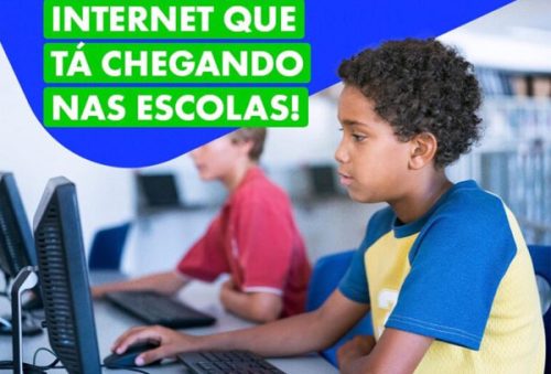 foto-43-unidades-de-educacao-municipais-recebem-pacote-de-conectividade-de-internet-18-06-25