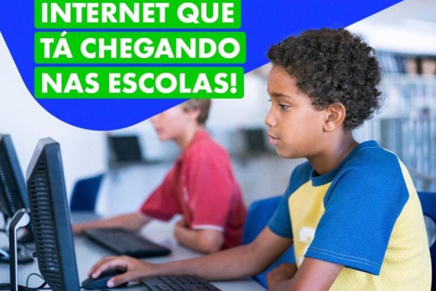 foto-43-unidades-de-educacao-municipais-recebem-pacote-de-conectividade-de-internet-18-06-25