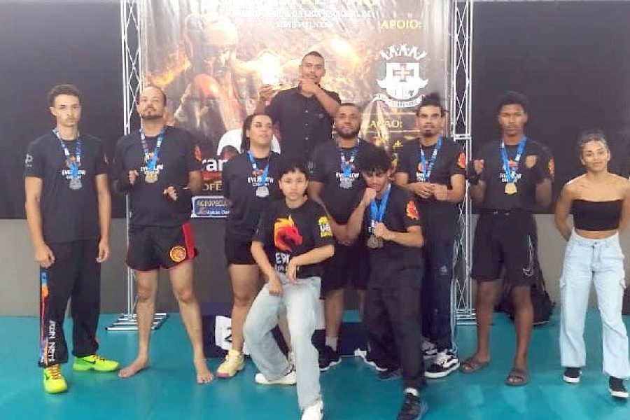 foto-academia-everflow-combat-conquista-cinco-ouros-no-50o-campeonato-regional-de-kung-fu-em-campestre-02-04-26