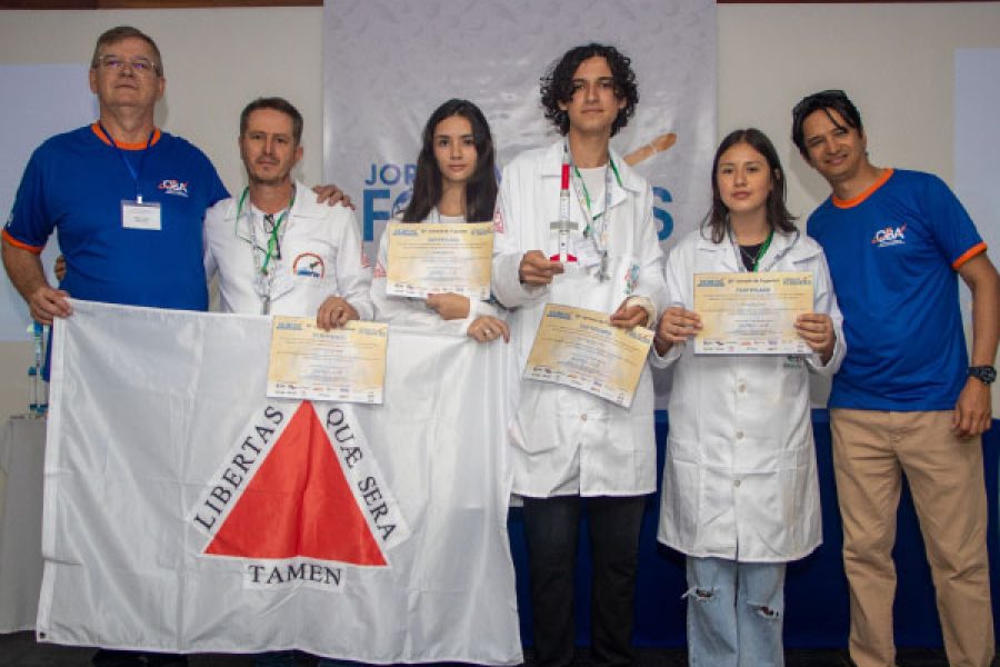 foto-aluno-de-escola-estadual-de-areado-conquista-nota-mil-na-redacao-do-enem-2025-28-01-26