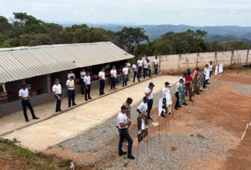 foto-alunos-do-curso-de-formacao-da-guarda-municipal-iniciam-treinamento-pratico-de-armamento-e-tiro-09-10-26
