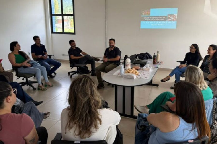 foto-atencao-primaria-de-pocos-recebe-visita-tecnica-de-equipe-da-secretaria-de-saude-de-pouso-alegre-06-11-25