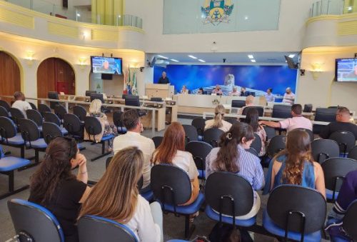 foto-audiencia-publica-debate-fortalecimento-das-politicas-de-saude-mental-no-municipio-25-08-26