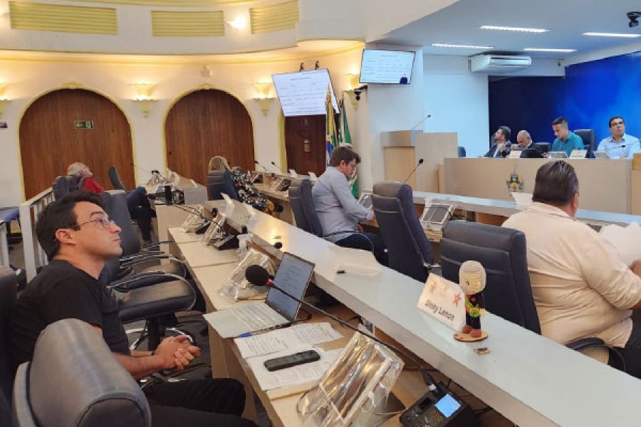 foto-audiencias-publicas-discutem-plano-plurianual-e-lei-de-diretrizes-orcamentarias-15-05-25