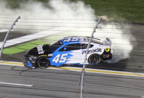 foto-aventura-automobilistica-da-jornalista-tania-mara-carvalho-comeca-em-atlanta-13-03-26