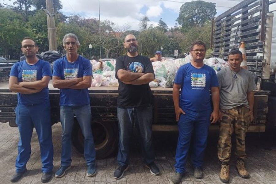 foto-banco-de-alimentos-recebe-mais-de-700-kg-de-alimentos-arrecadados-durante-o-anime-pocos-27-05-26