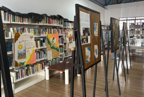 foto-exposicao-poesia-colada-11-12-2025