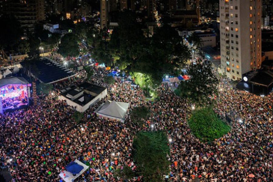 foto-blocos-editorial-16-02-26