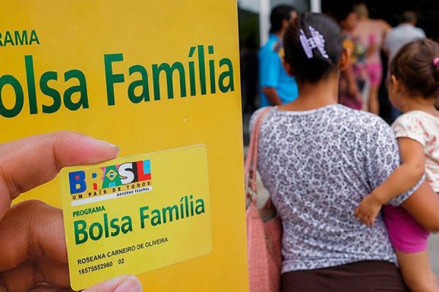 foto-bolsa-familia-06-05-26