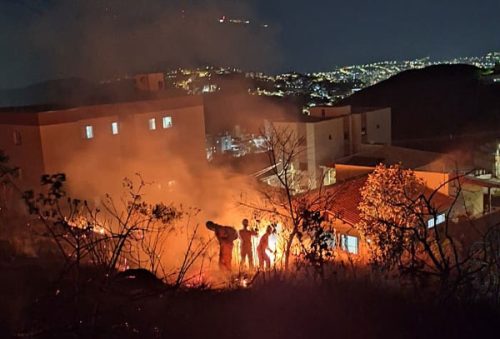 foto-bombeiros-incendio-02-10-2025