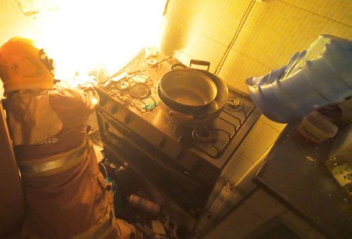 foto-bombeiros-incendio-residencia-01-07-25