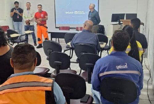 foto-bombeiros-realizam-4a-reuniao-do-plano-de-auxilio-mutuo-em-pocos-de-caldas-21-10-25