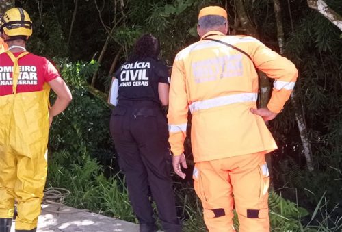 foto-bombeiros-resgate-27-01-2026