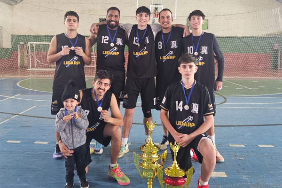 foto-botelhos-conquista-titulo-inedito-no-basquete-e-vence-o-all-star-cup-em-caldas-17-06-25