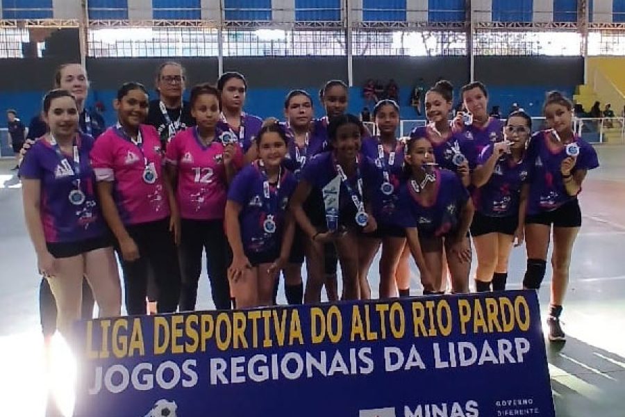 foto-caldense-e-bicampea-invicta-da-liga-jandaia-juvenil-de-handebol-e-conquista-premiacoes-individuais-07-10-25
