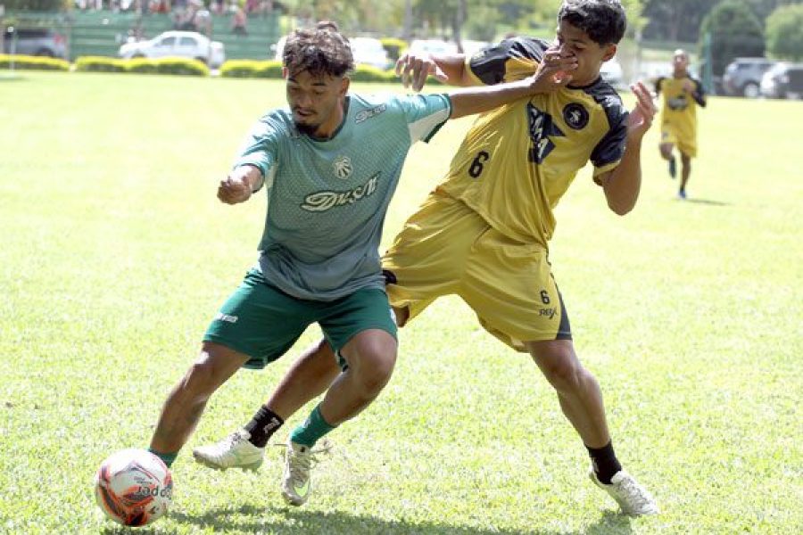foto-caldense-realiza-primeiro-jogo-treino-da-pre-temporada-e-perder-par-ao-villa-real-por-2x1-25-04-26