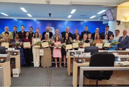 foto-camara-celebra-protagonismo-feminino-em-sessao-solene-pelo-mes-da-mulher-11-03-26
