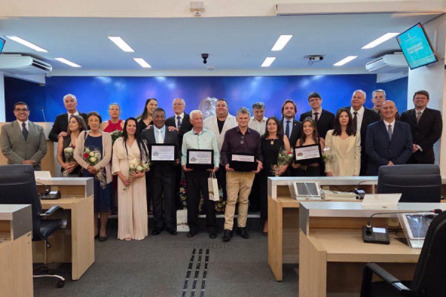 foto-camara-outorga-titulos-08-12-2025