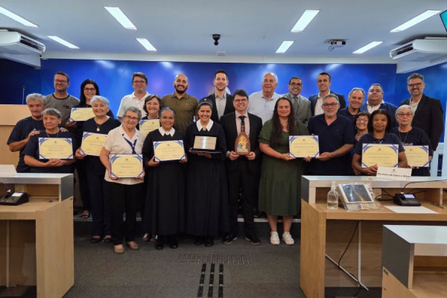 foto-sessao-comemorativa-santuario-mariano-09-10-3025