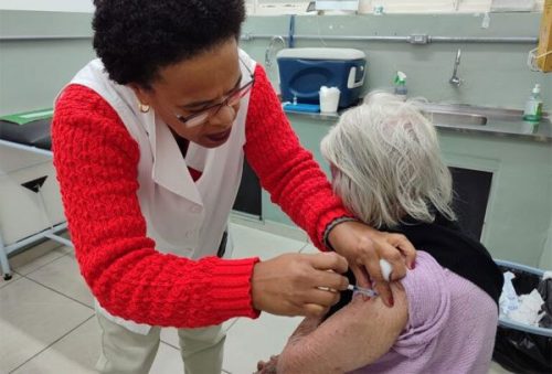 foto-campanha-de-vacinacao-contra-gripe-influenza-comeca-segunda-feira-em-pocos-de-caldas-28-03-26