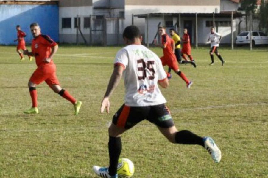 foto-futebol-amador-14-11-2025