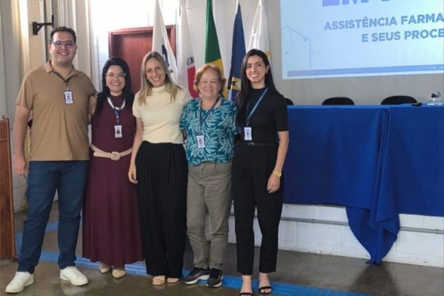 foto-assistencia-farmaceutica-24-04-2026