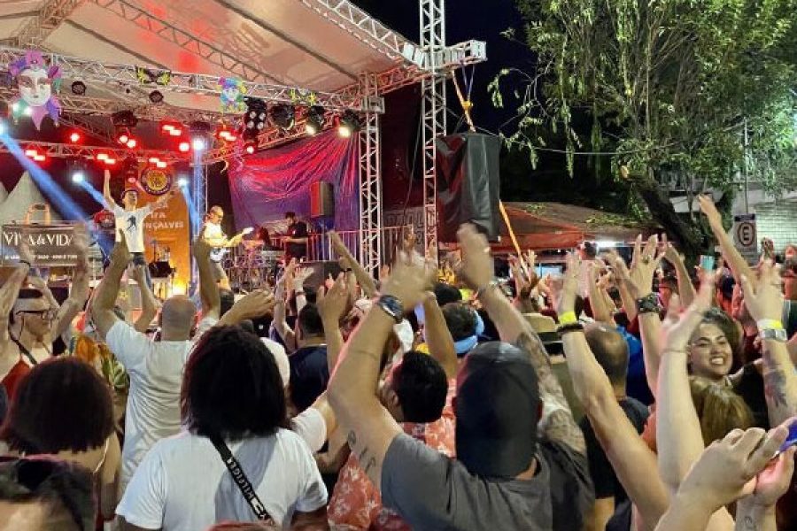 foto-carnaval-comercializacao-27-01-2026