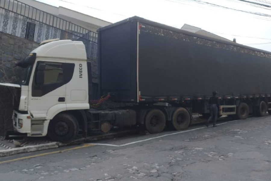 foto-carreta-acidente-14-01-2026