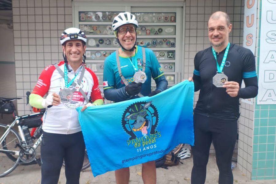 foto-ciclistas-audax-curitiba-31-10-2025