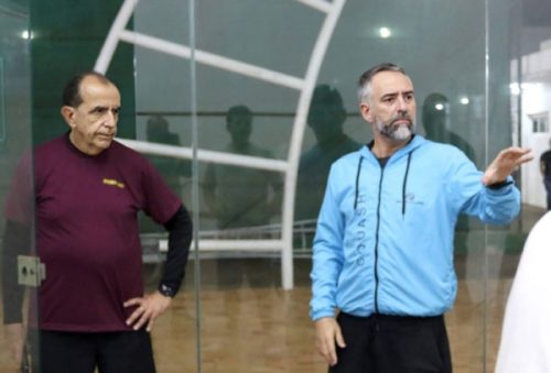 foto-clinica-de-squash-com-renato-gallego-atrai-associados-da-caldense-e-proporciona-experiencia-tecnica-de-excelencia-08-05-25