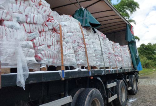 foto-colisao-caminhoes-05-12-2025