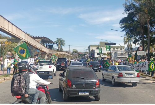 foto-colunao-manifestacao-04-08-2025